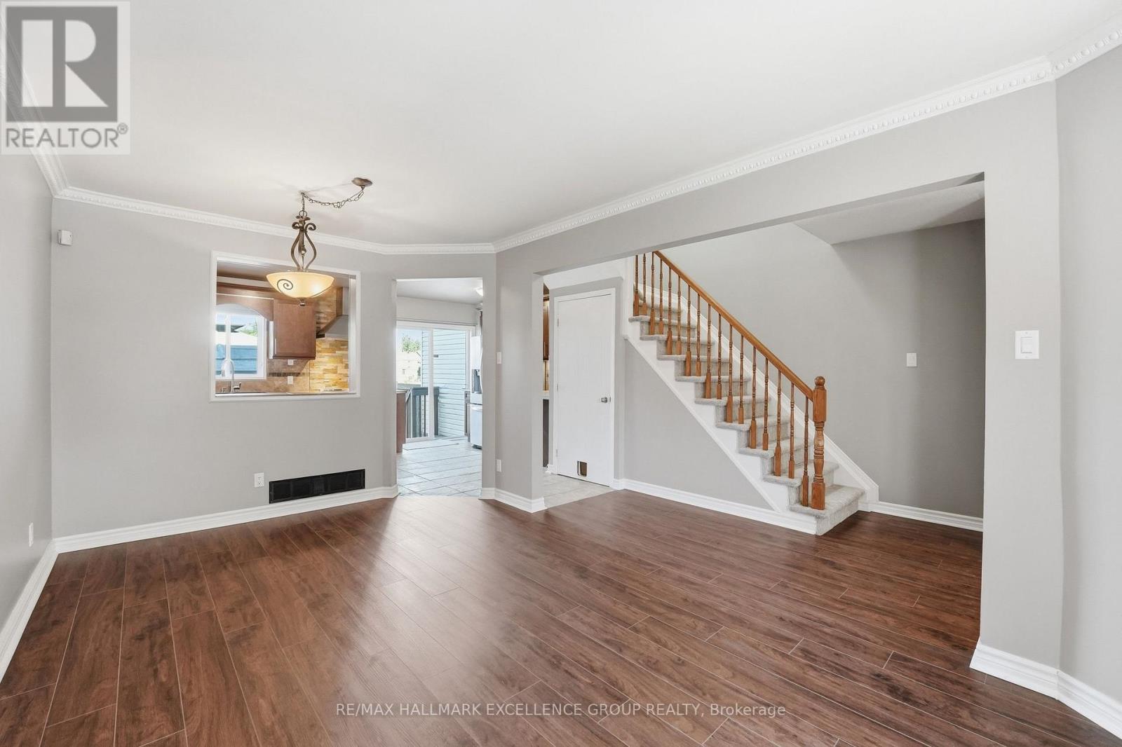 887 NESTING WAY - 12