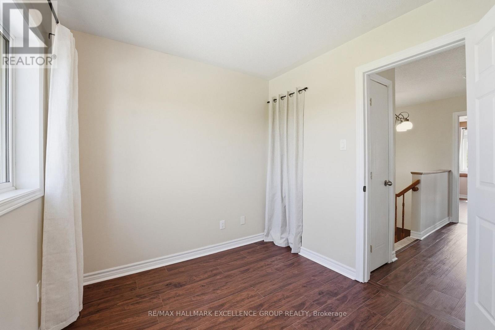 887 NESTING WAY - 32