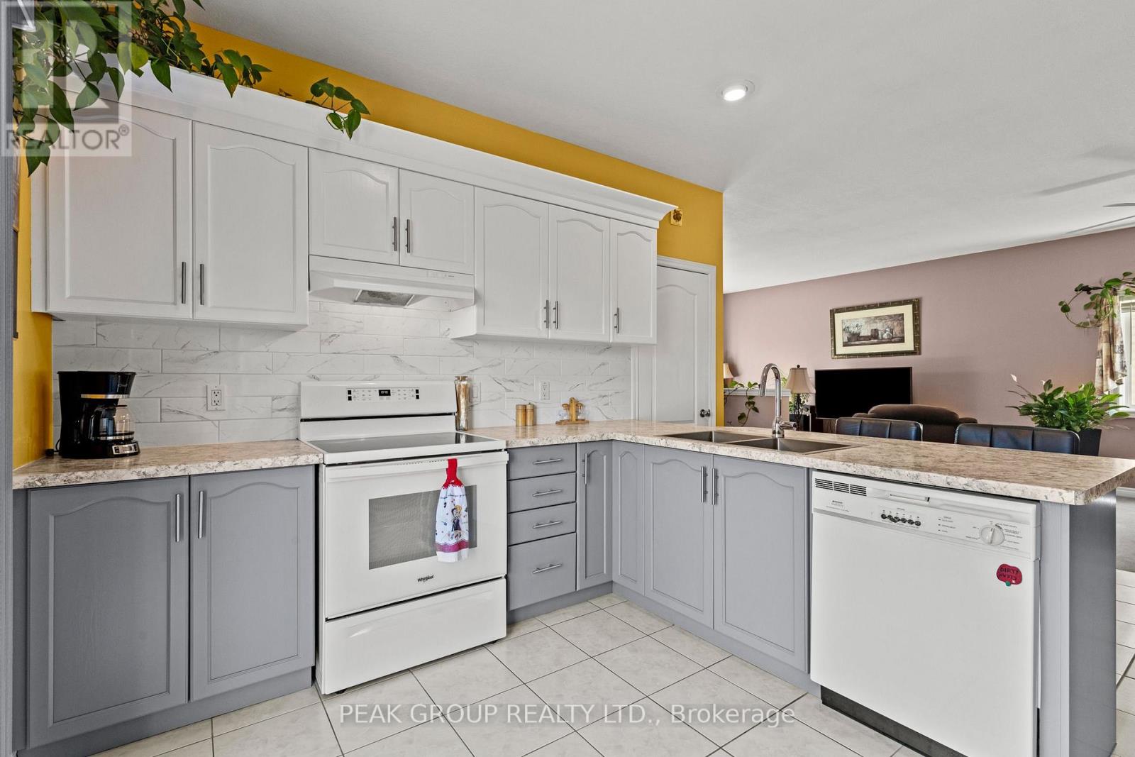 7876 CHARNWOOD AVENUE - 13
