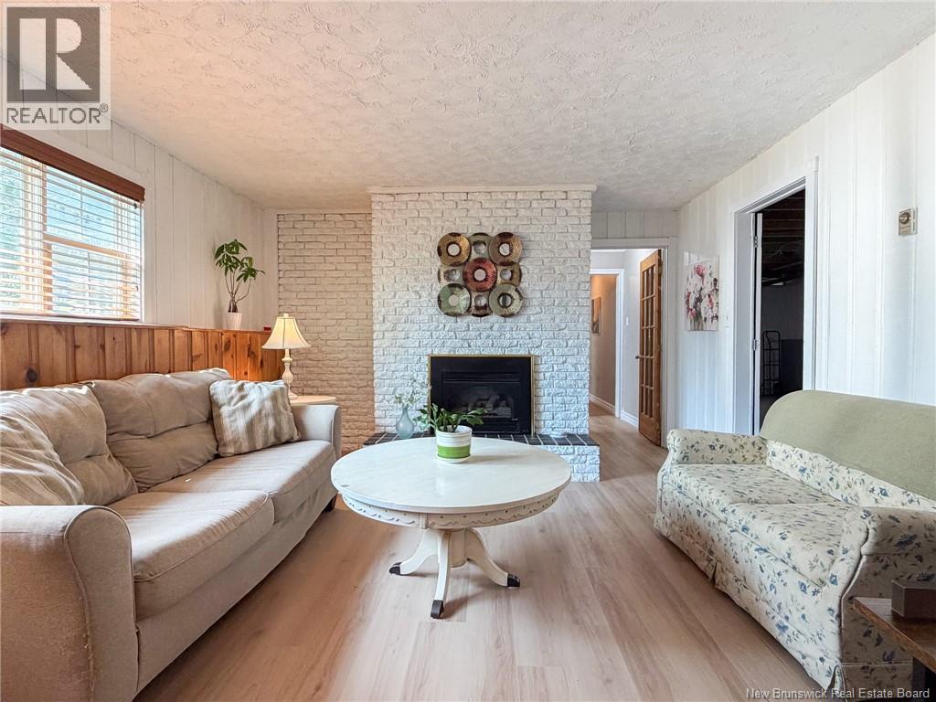 144 Rocky Road - Image 32