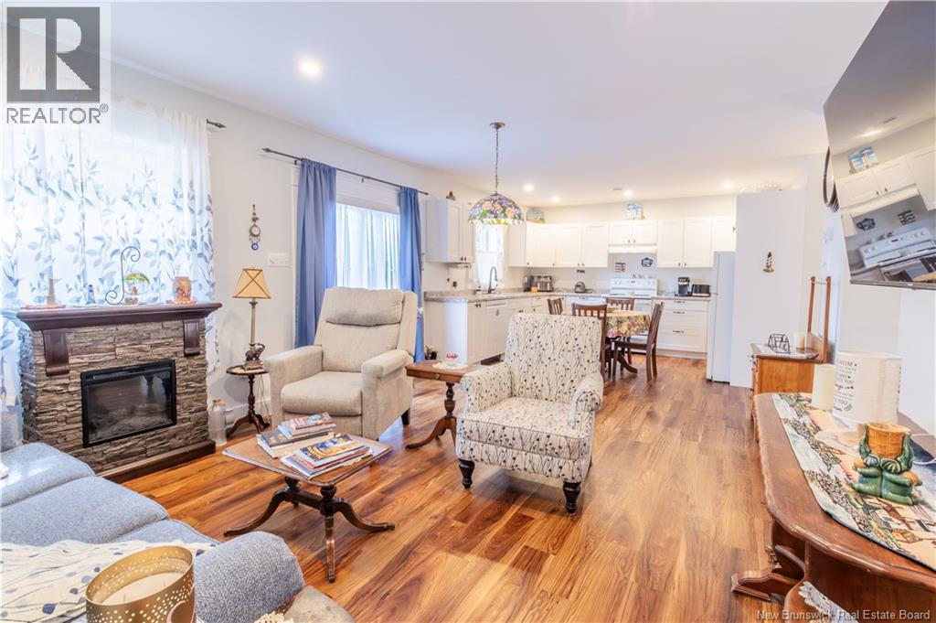 76 Pleasant Avenue - Image 12