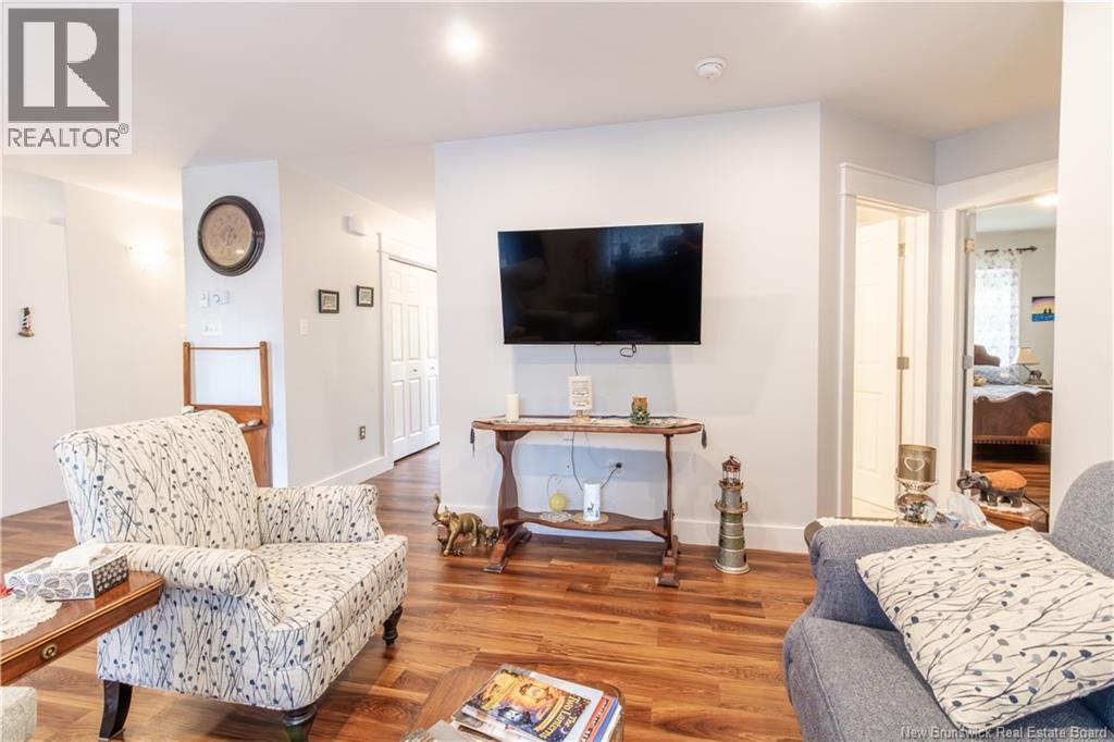 76 Pleasant Avenue - Image 13