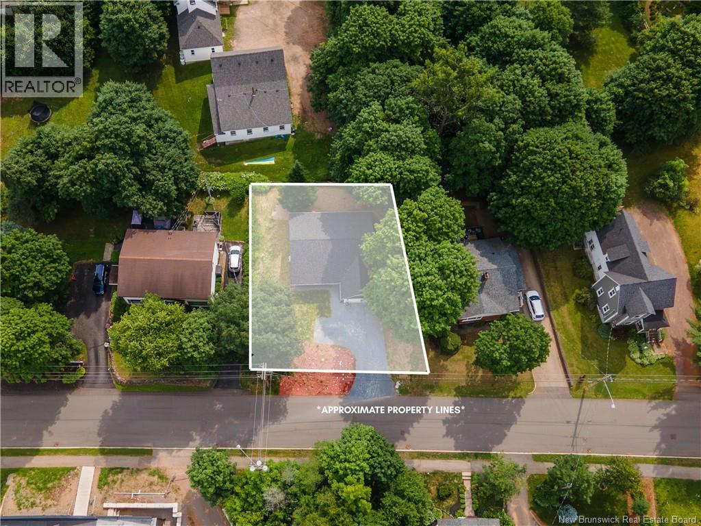 76 Pleasant Avenue - Image 3