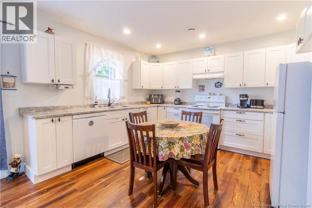 76 Pleasant Avenue - Image 8