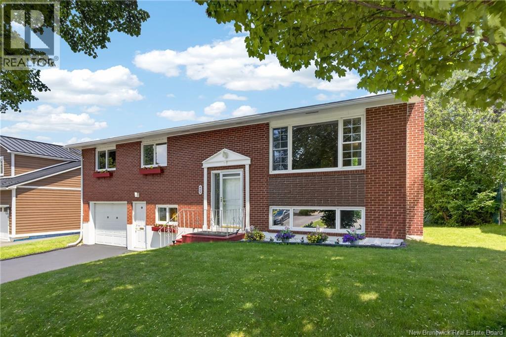 495 Mansfield Street - 1