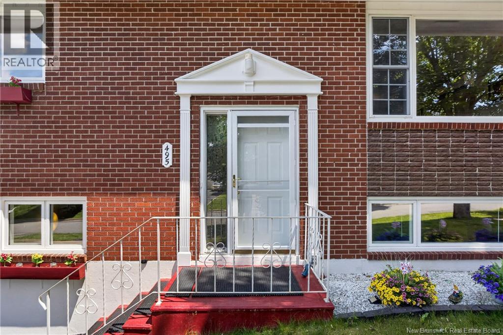 495 Mansfield Street - 34