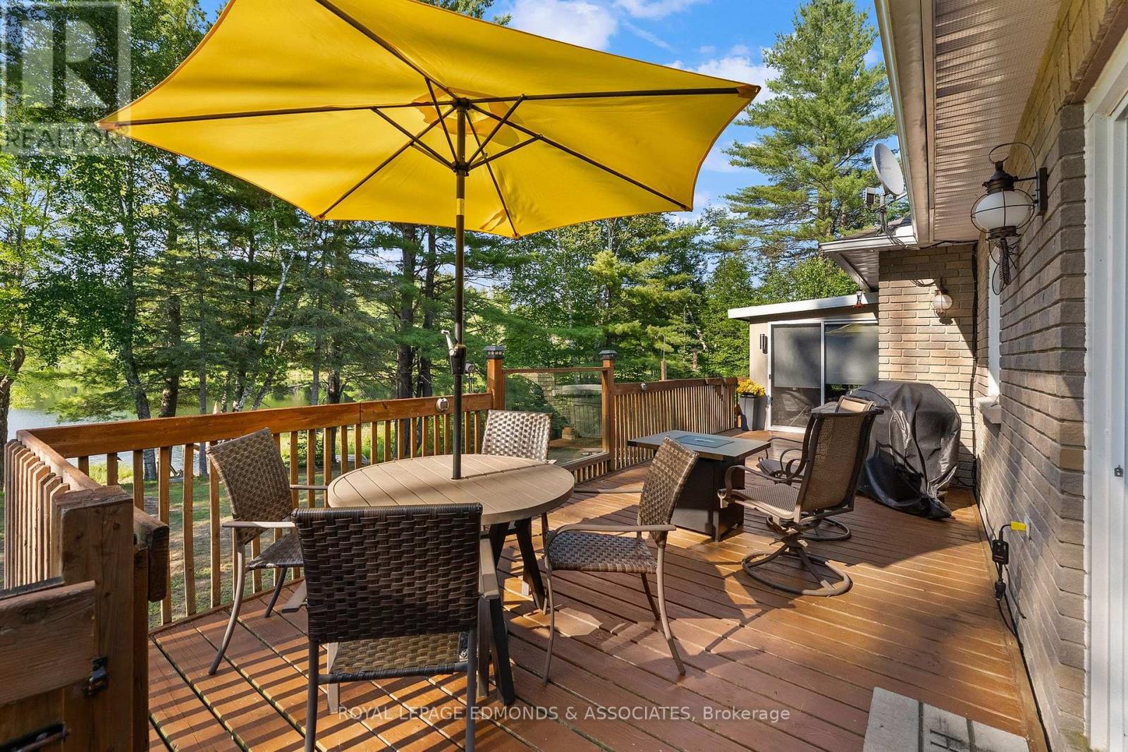 768 AIRPORT ROAD - 36