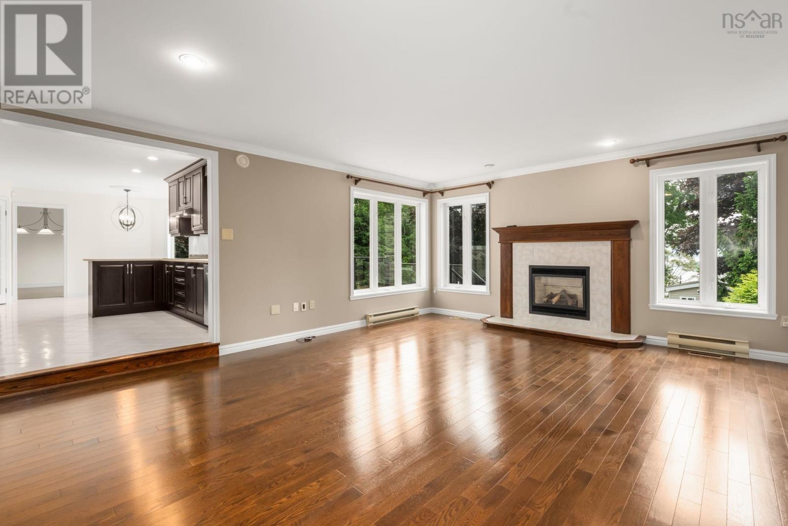 20 Cresthaven Drive - 17