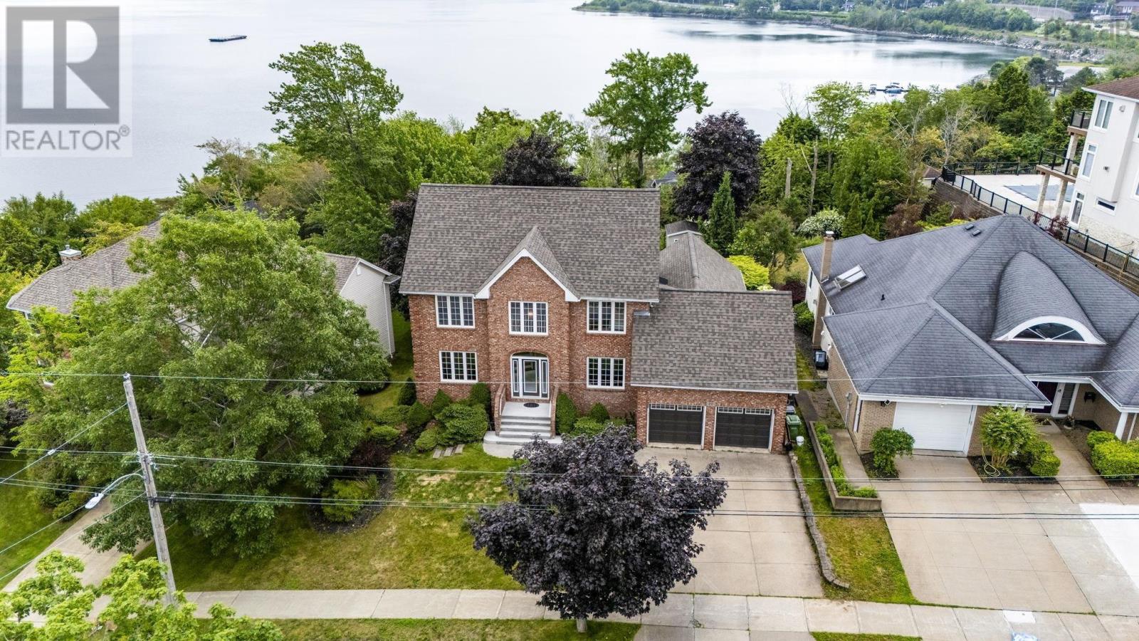 20 Cresthaven Drive - 48