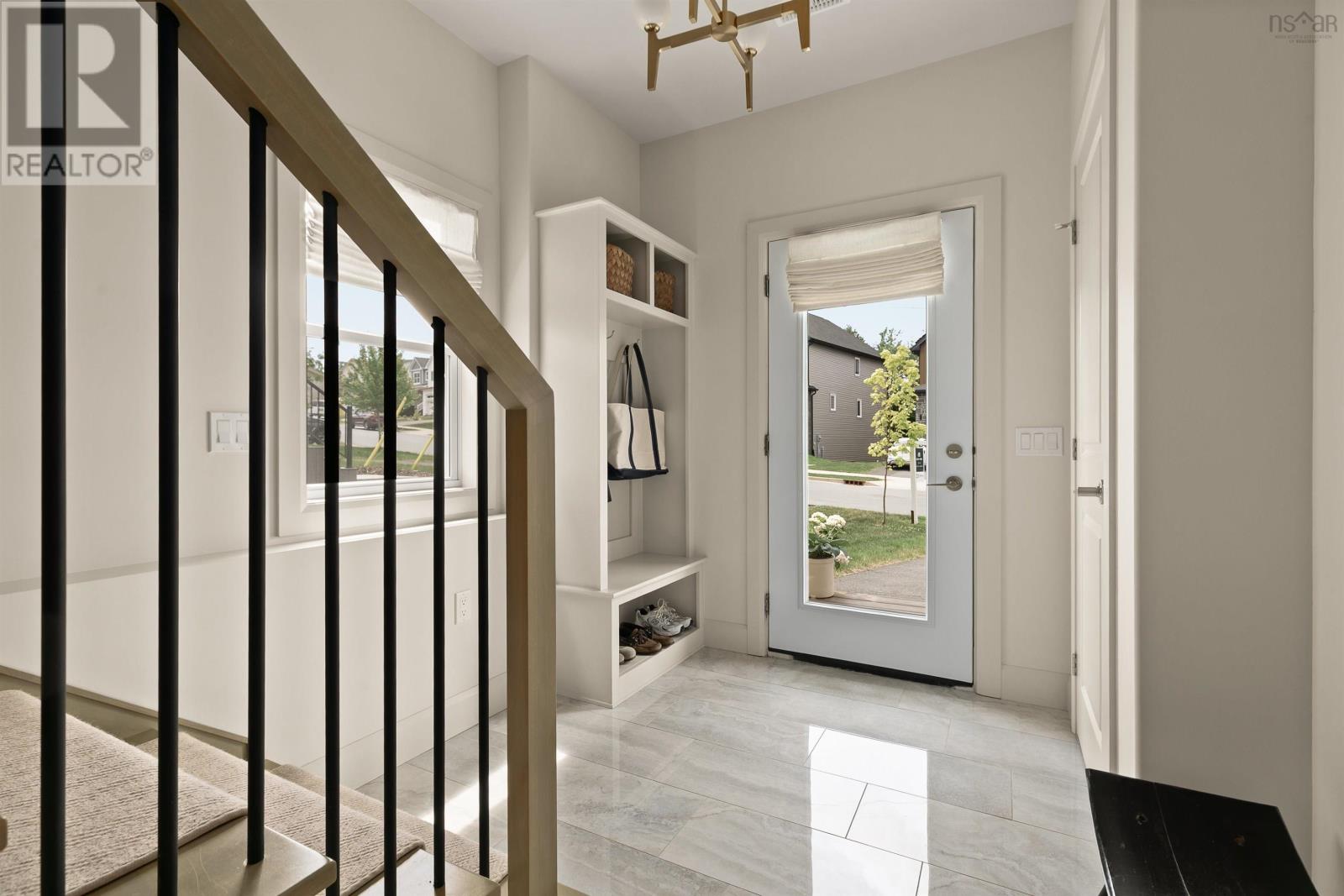 Property 31 of 46 of 54 Pearlgarden Close