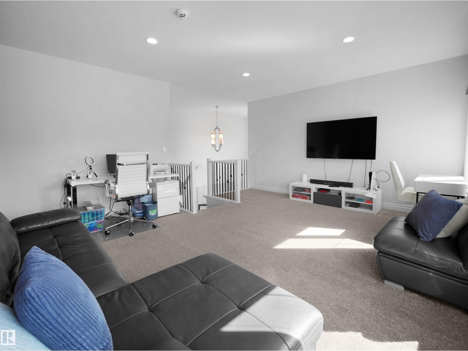 2690 KIRKLAND LINK LI SW - 19