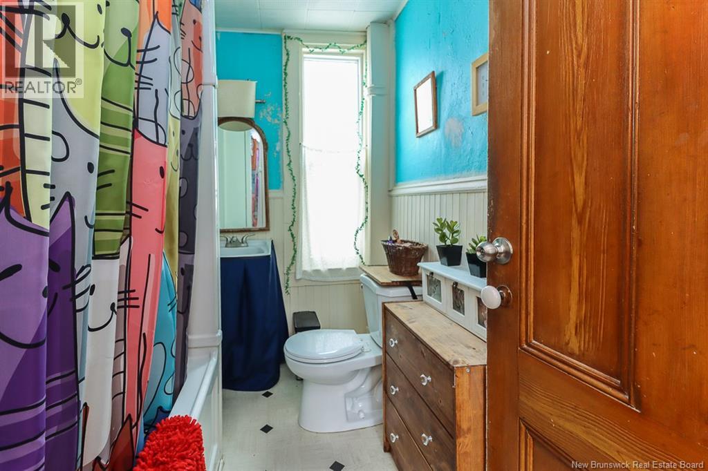 269 Millidge Avenue - 34