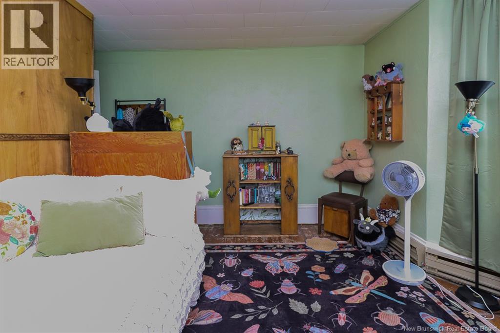 269 Millidge Avenue - 39