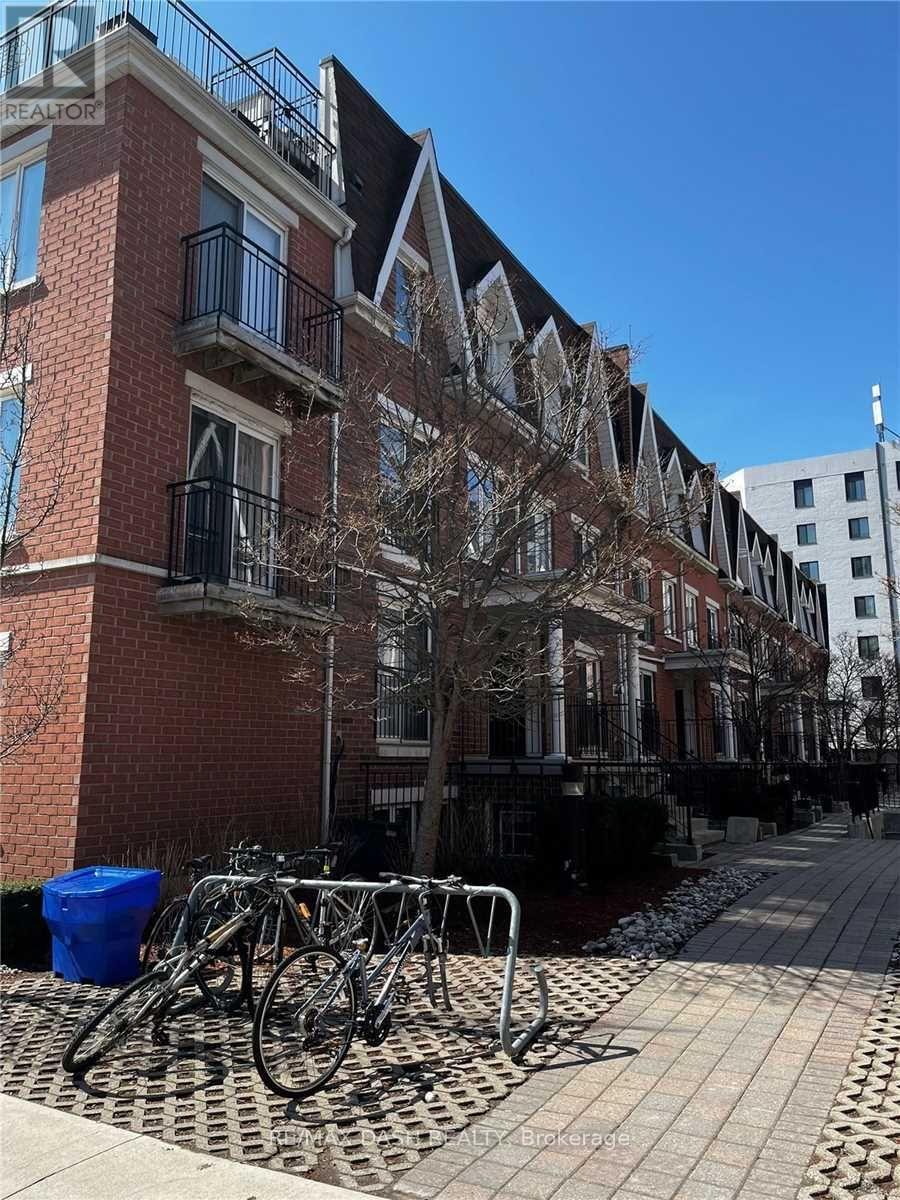 Photo of 10 Laidlaw Street