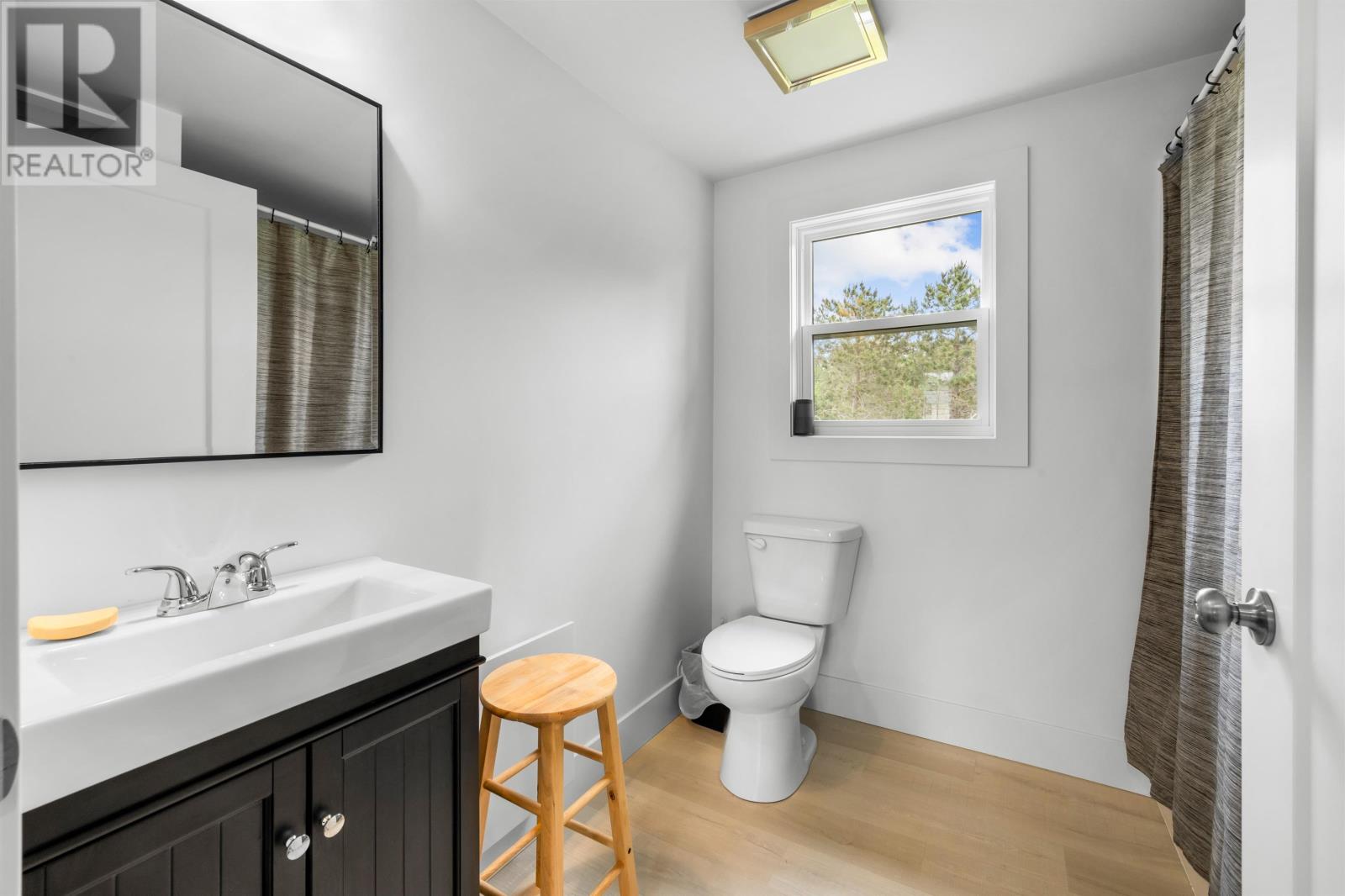 21 Yeo Crescent - Image 19