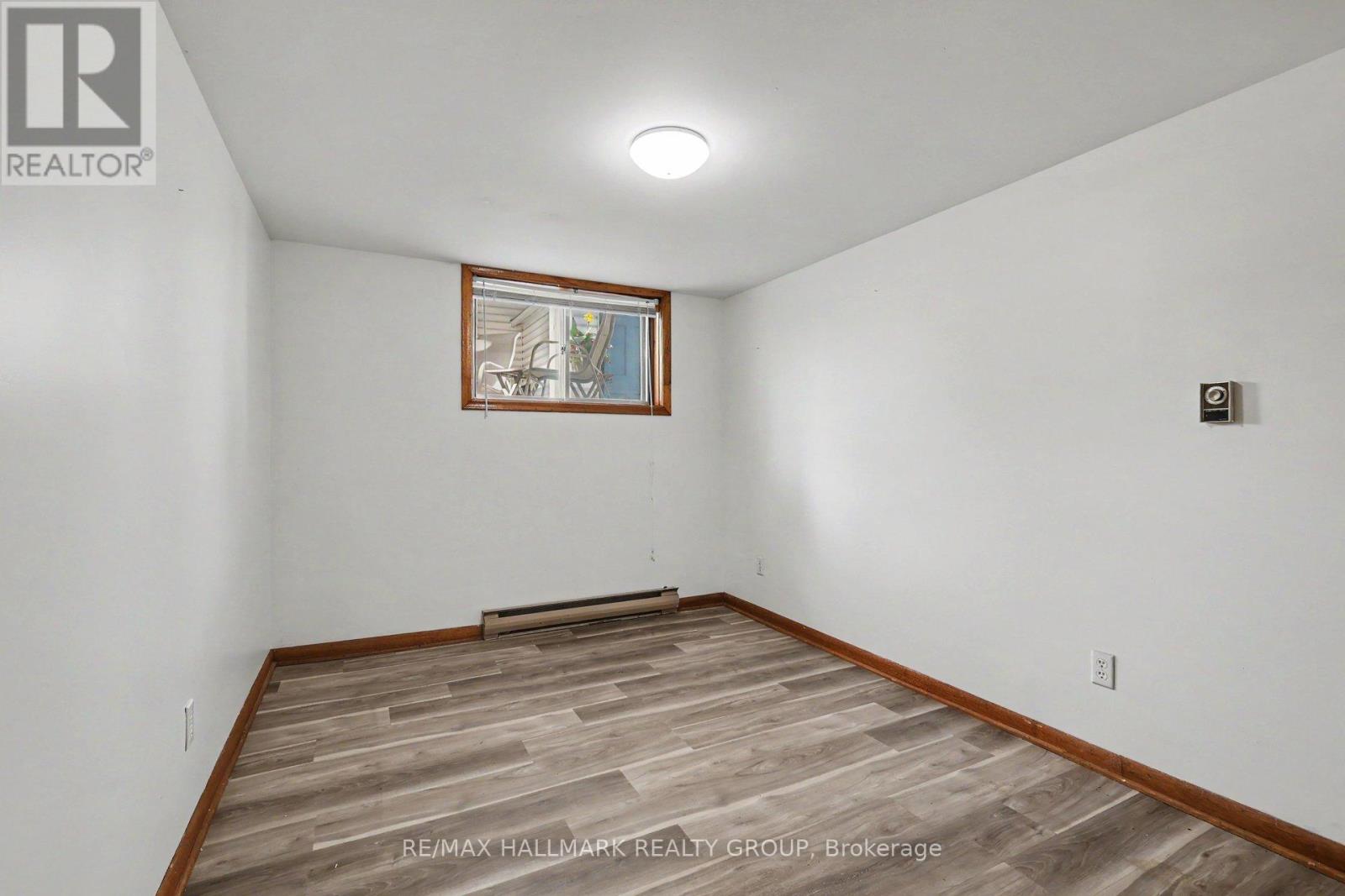 4 – 29 GORE STREET W, Ottawa. Luxury613. By Peter Sagos - Image 9
