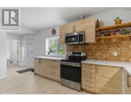 3pc Bathroom - 42 Cornwall Road, Blockhouse, NS B0J2E0 Photo 9