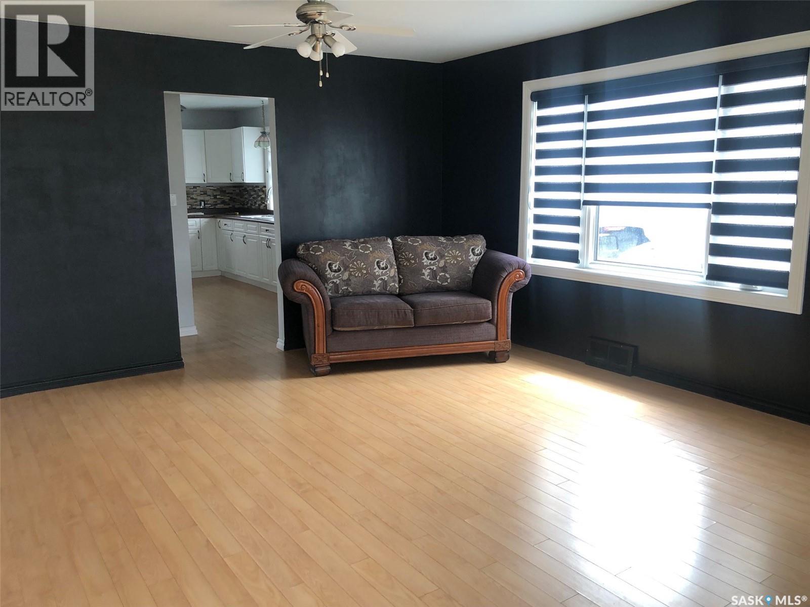 317 Maple AVENUE - 39