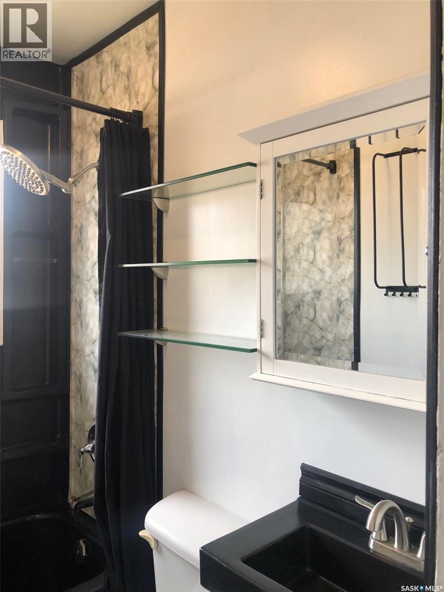 317 Maple AVENUE - 48