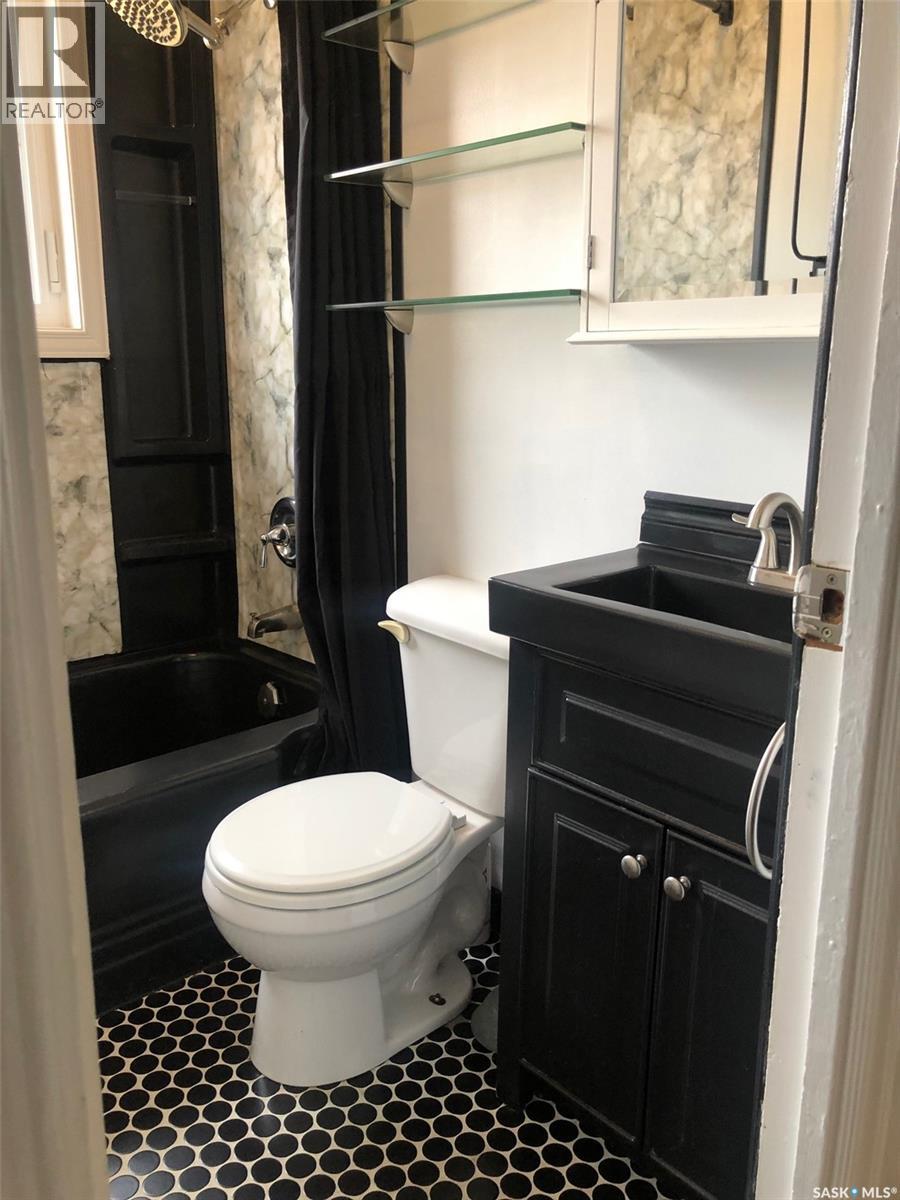 317 Maple AVENUE - 49