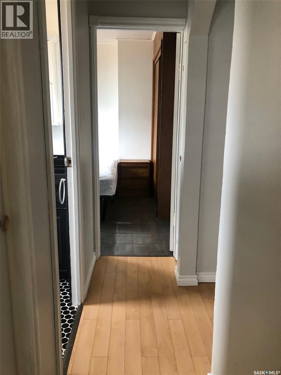 317 Maple AVENUE - 53