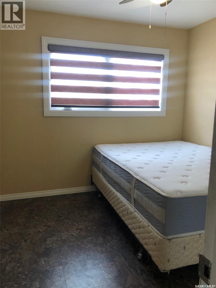 317 Maple AVENUE - 54