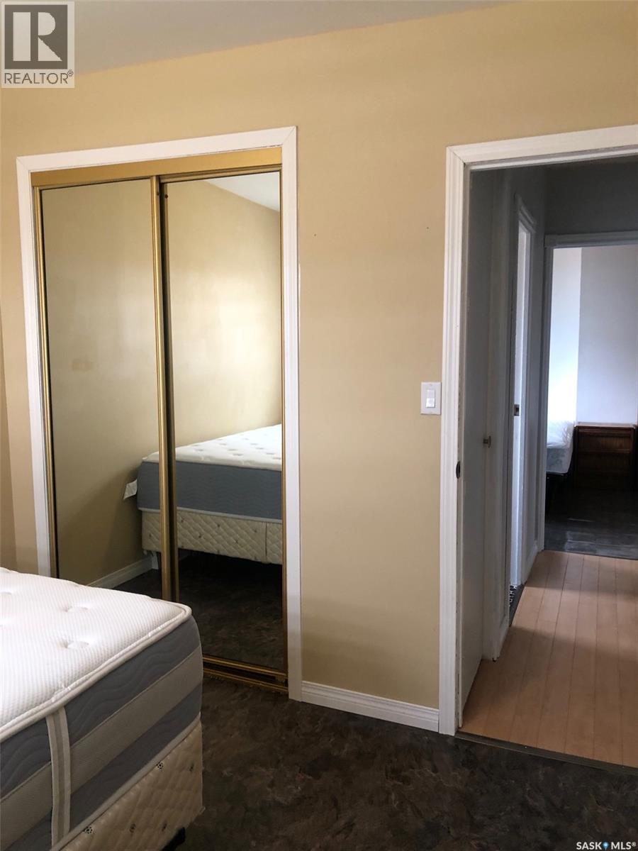 317 Maple AVENUE - 57