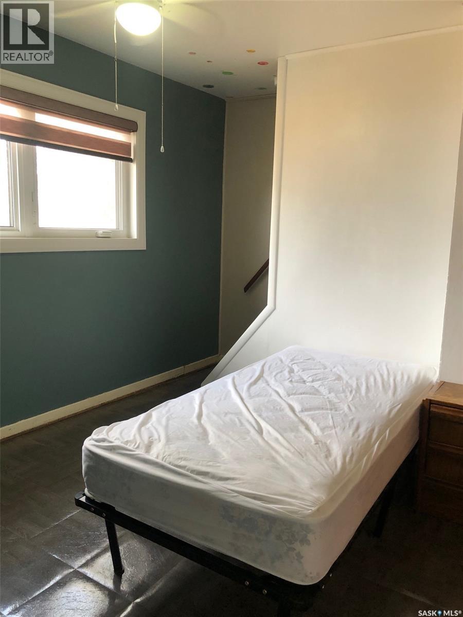 317 Maple AVENUE - 59
