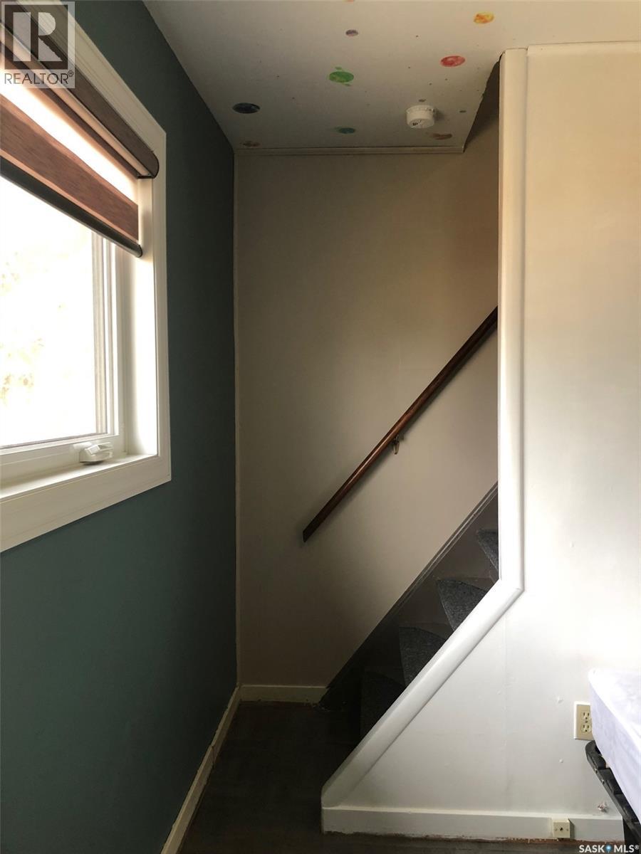 317 Maple AVENUE - 60