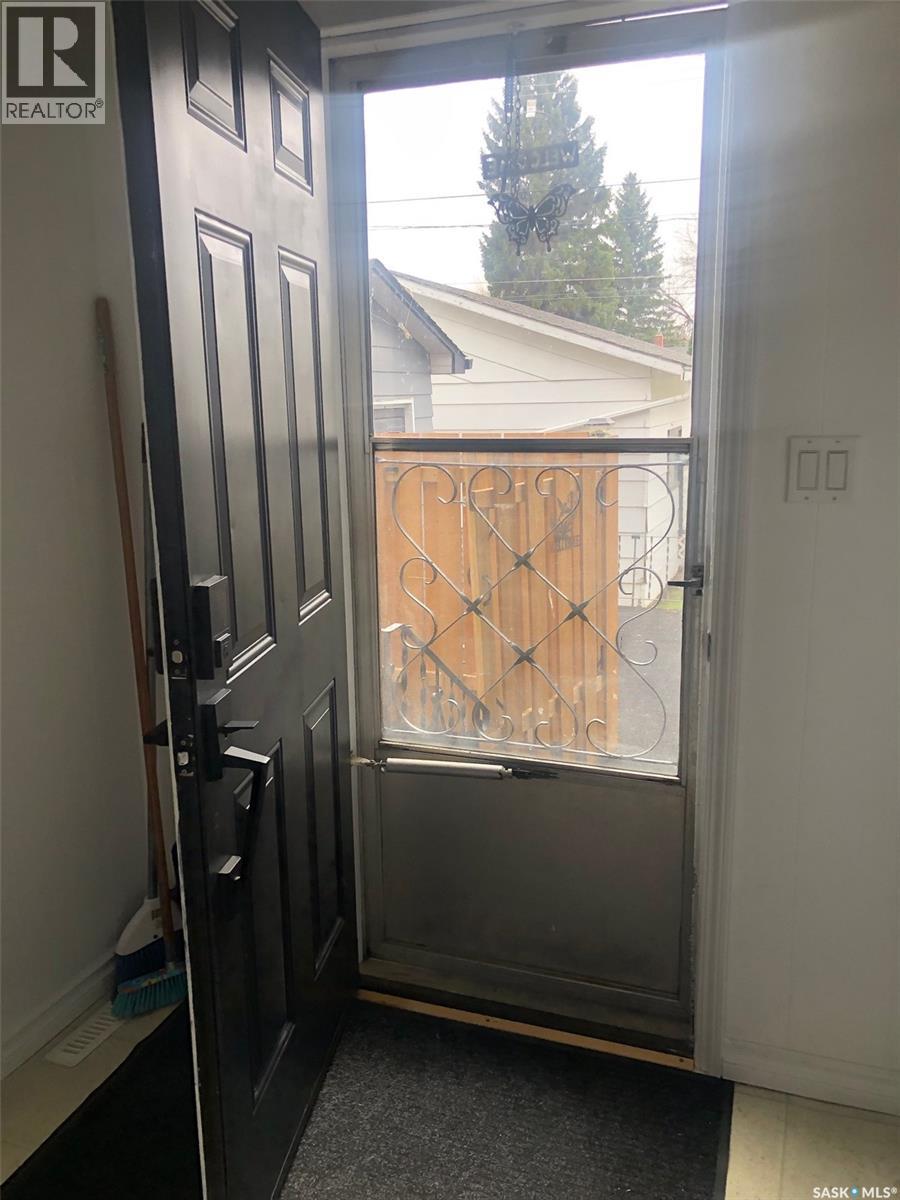 317 Maple AVENUE - 80