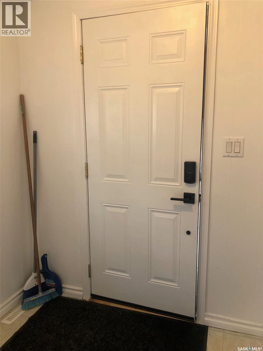 317 Maple AVENUE - 89