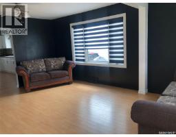 317 Maple Avenue, Yorkton, SK S3N1W9 Photo 42
