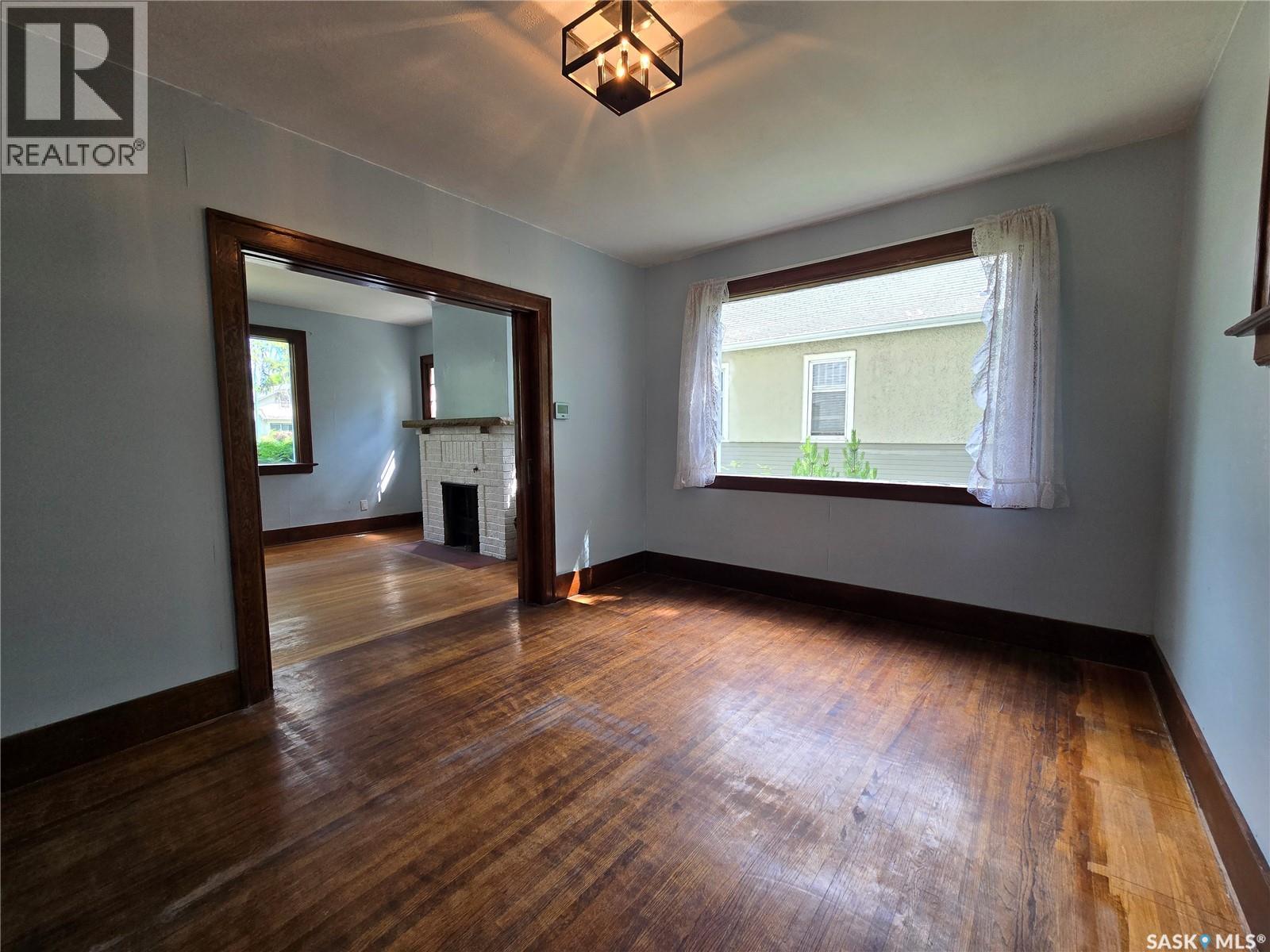 120 8th STREET E - 13
