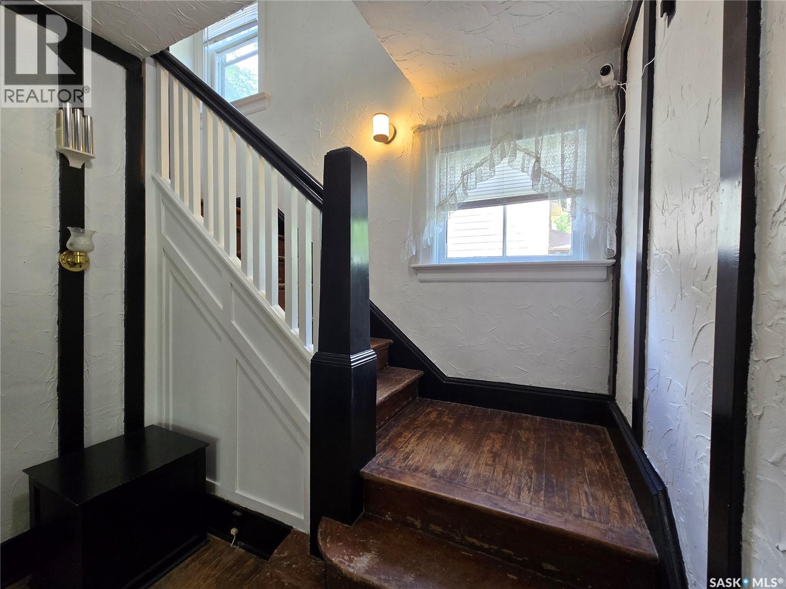 120 8th STREET E - 21