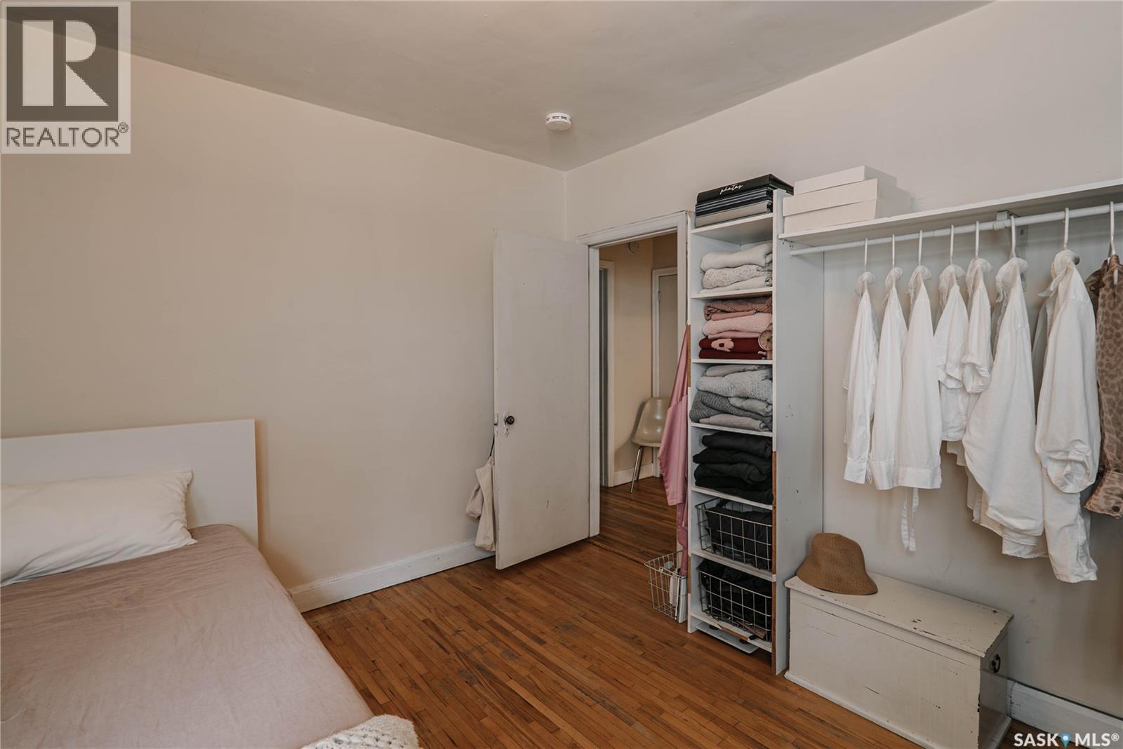 710 McPherson AVENUE - 13