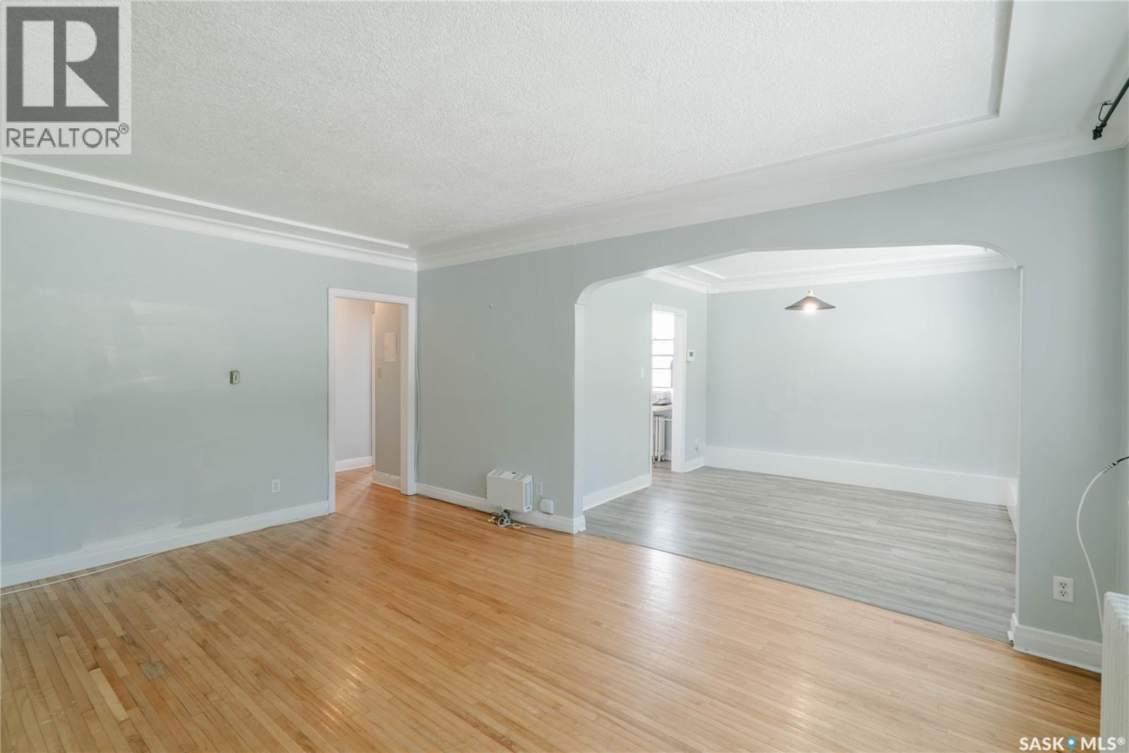 710 McPherson AVENUE - 21