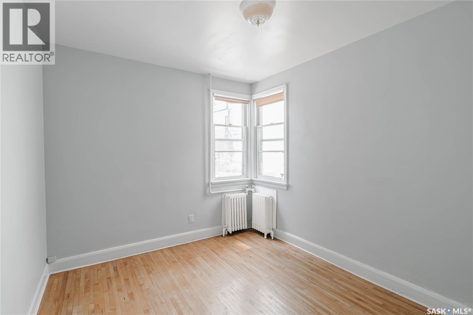 710 McPherson AVENUE - 26