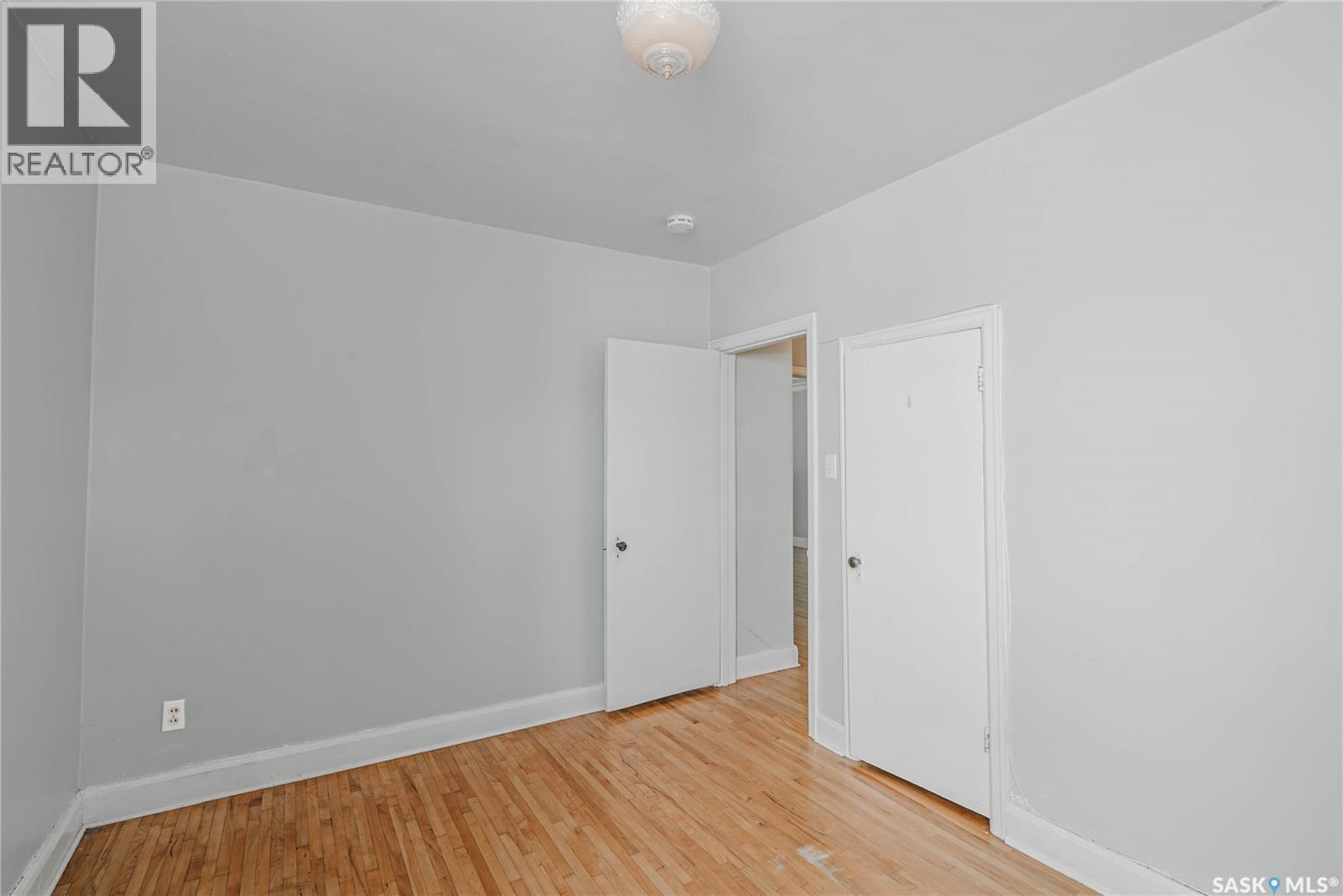 710 McPherson AVENUE - 27