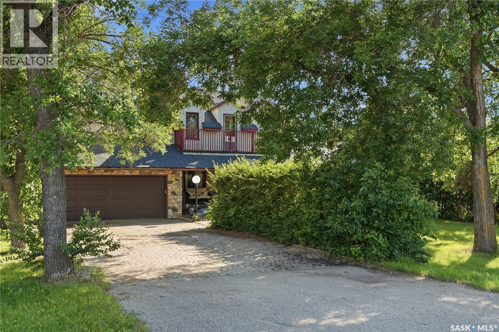 516 1st STREET S - 2