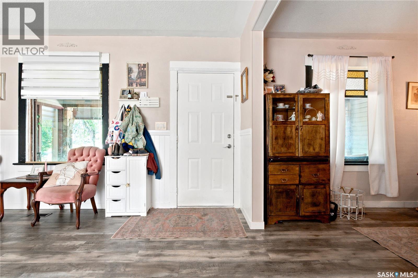 516 1st STREET S - Image 3