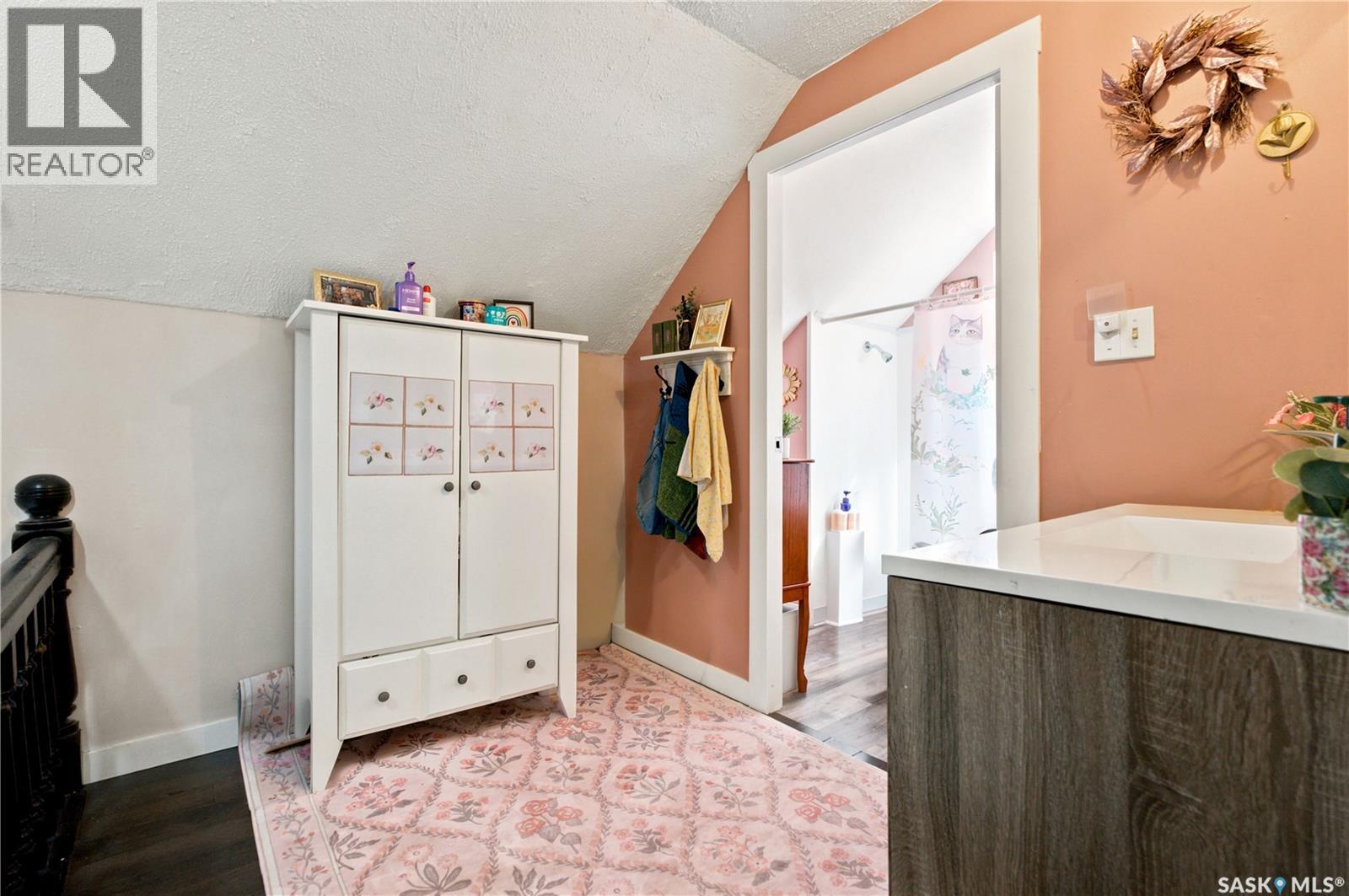516 1st STREET S - Image 32