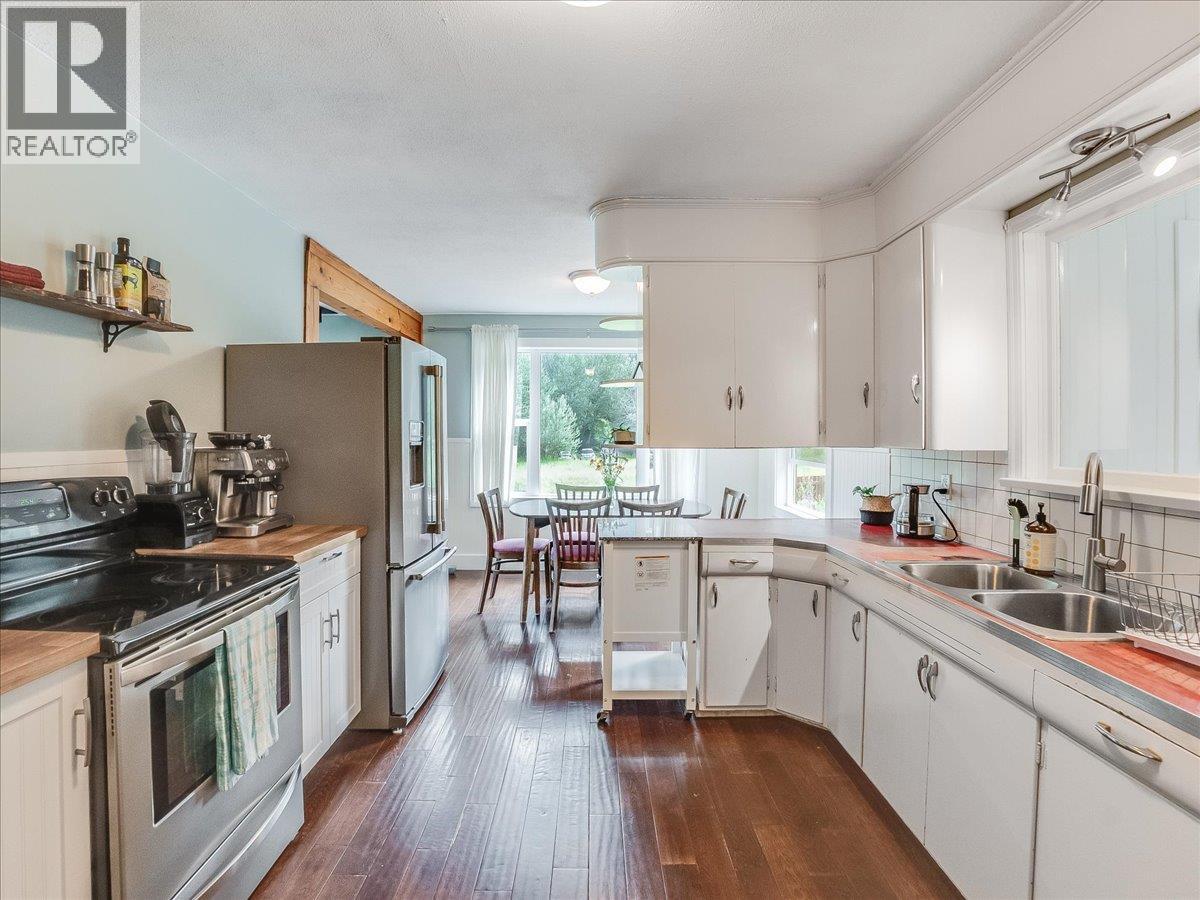 3177 SLOCAN PARK Road - 7