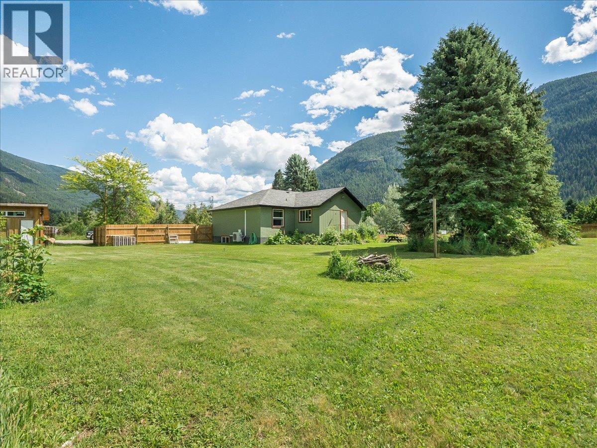 3177 SLOCAN PARK Road - 37