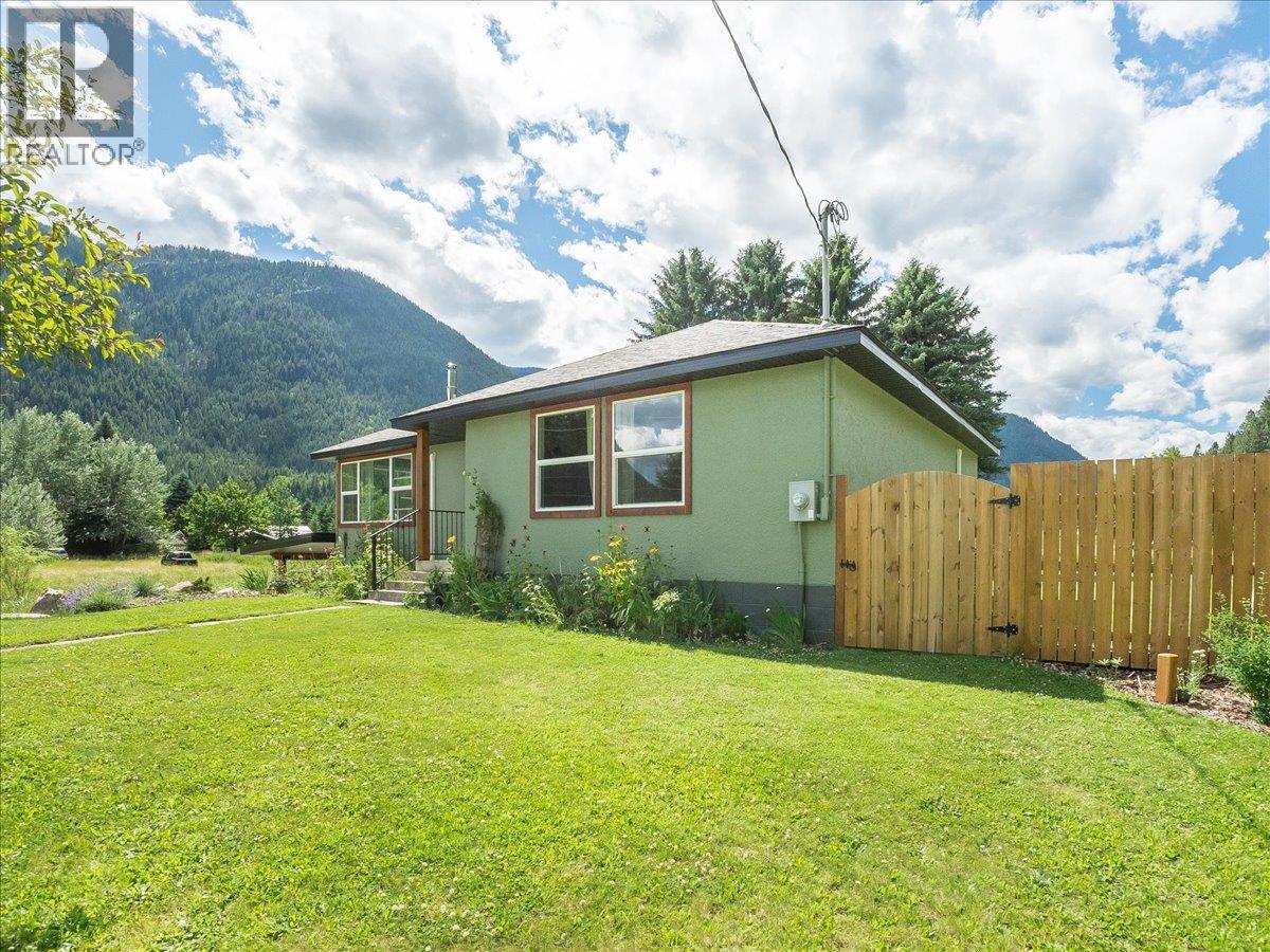 3177 SLOCAN PARK Road - 28
