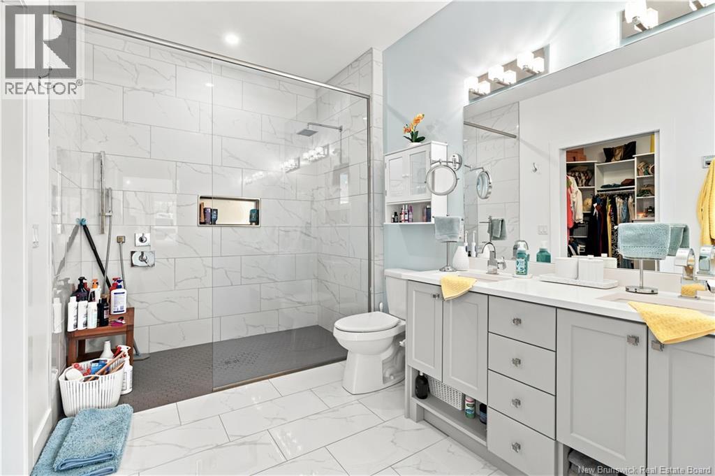 8 Lynda Lane - Image 31