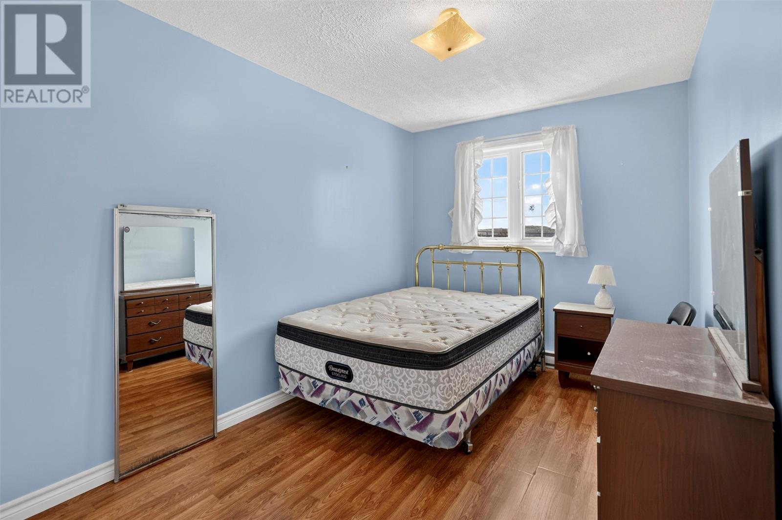 15 Bayview Drive - Image 32