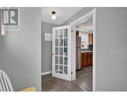 15 Bayview Drive thumbnail 29