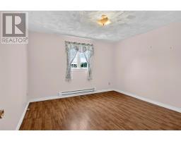 15 Bayview Drive thumbnail 33