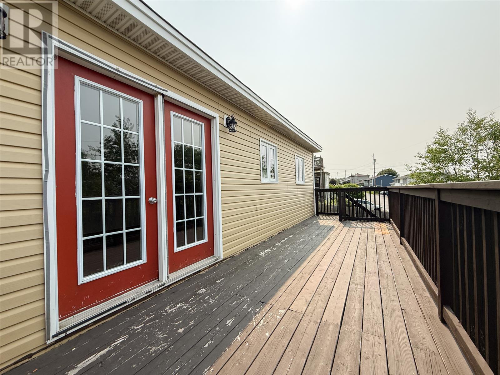 48 Washington Street - Image 12