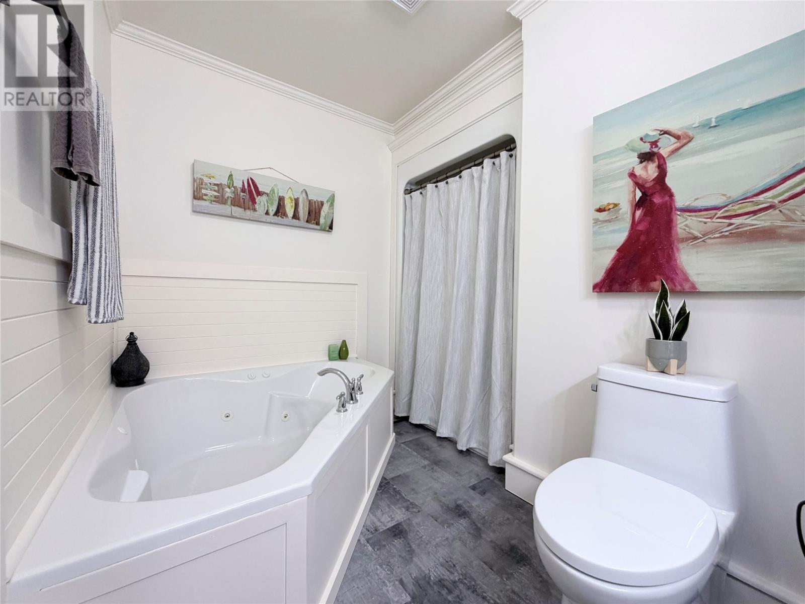 7 Bonia Avenue - 27